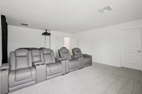 9508 Pyrenees Place Seffner FL 33584