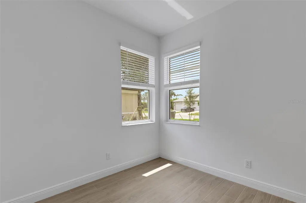 18181 Cherished Loop Bradenton FL 34211