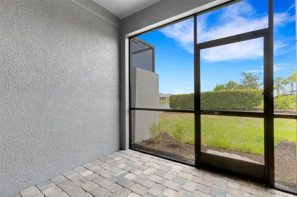18181 Cherished Loop Bradenton FL 34211
