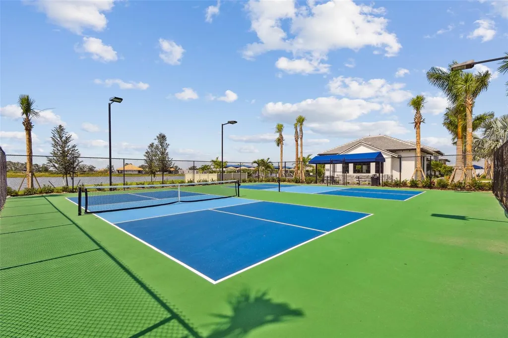 18181 Cherished Loop Bradenton FL 34211