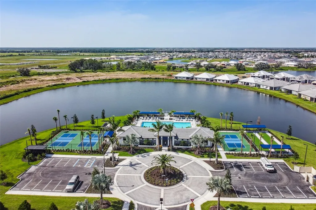 18181 Cherished Loop Bradenton FL 34211