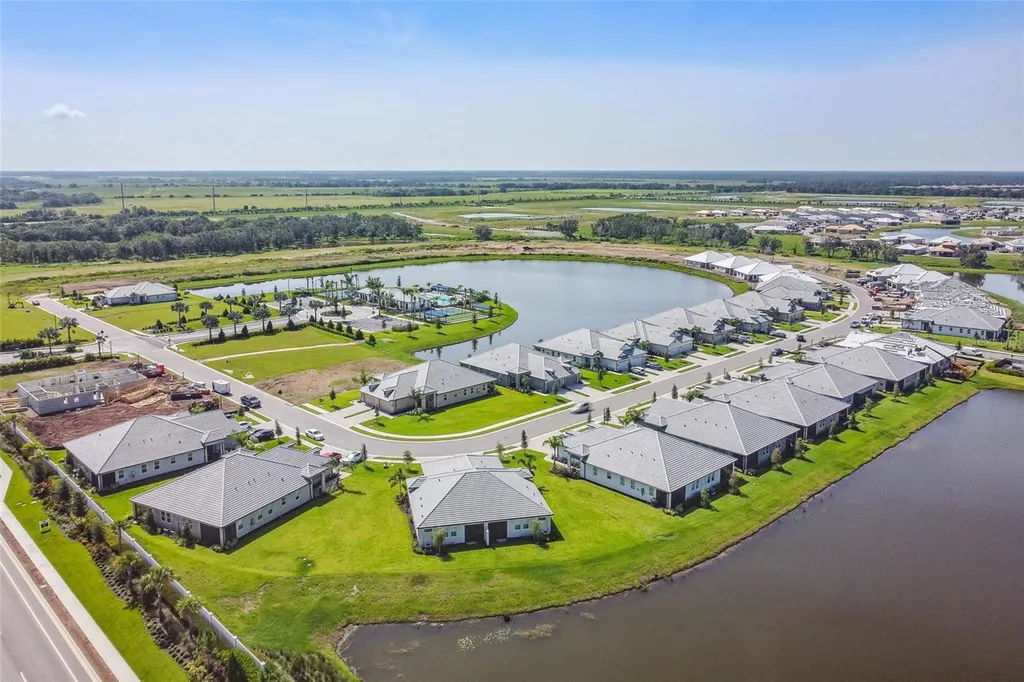18181 Cherished Loop Bradenton FL 34211