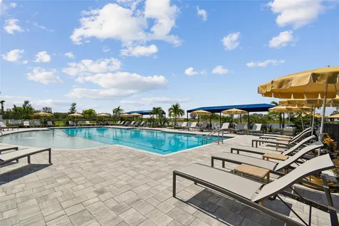 18181 Cherished Loop Bradenton FL 34211
