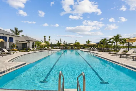 18181 Cherished Loop Bradenton FL 34211