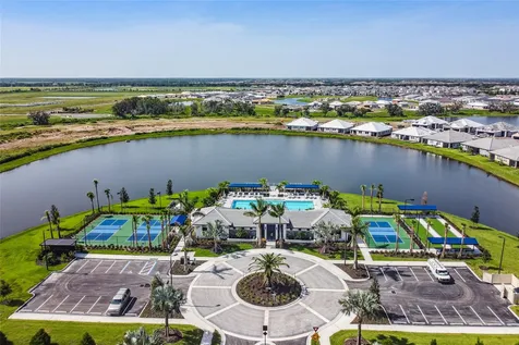 18181 Cherished Loop Bradenton FL 34211