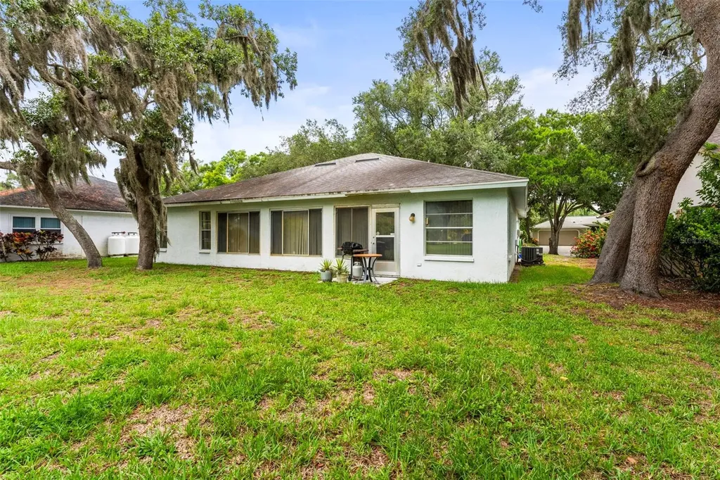 3550 Oak Lake Drive Palm Harbor FL 34684