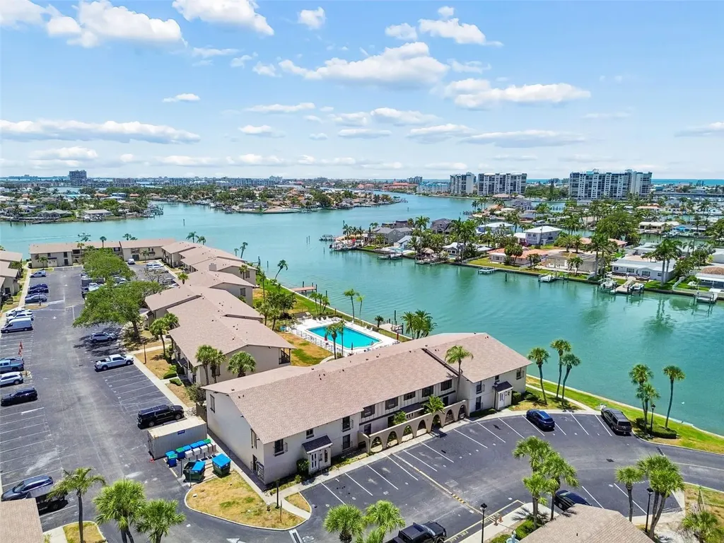 505 Plaza Seville Court Treasure Island FL 33706