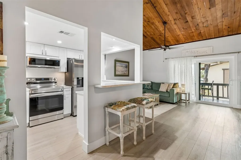 505 Plaza Seville Court Treasure Island FL 33706