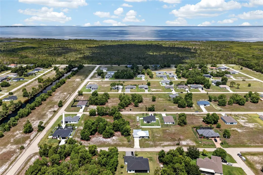 4700 NW 38th Avenue Cape Coral FL 33993