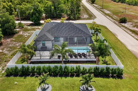 4700 NW 38th Avenue Cape Coral FL 33993