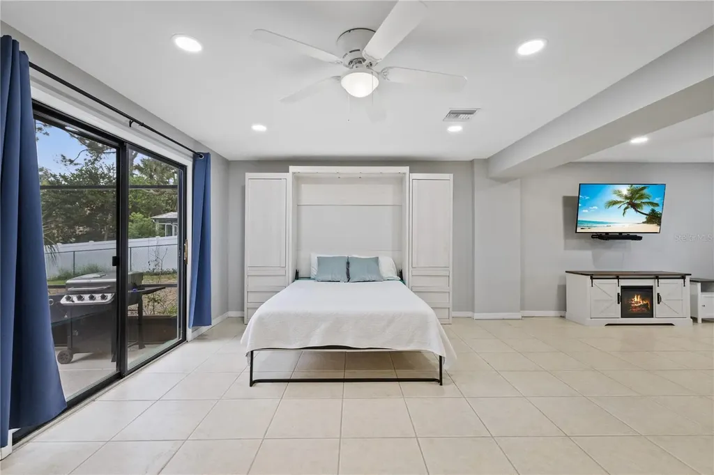 1410 Riverside Drive Tarpon Springs FL 34689