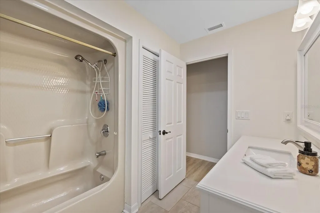 1410 Riverside Drive Tarpon Springs FL 34689
