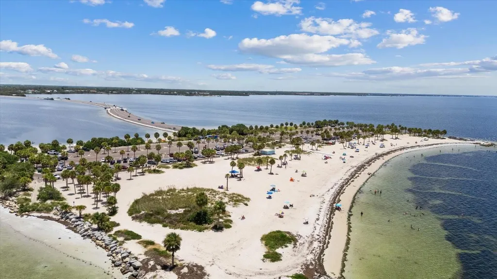 1410 Riverside Drive Tarpon Springs FL 34689