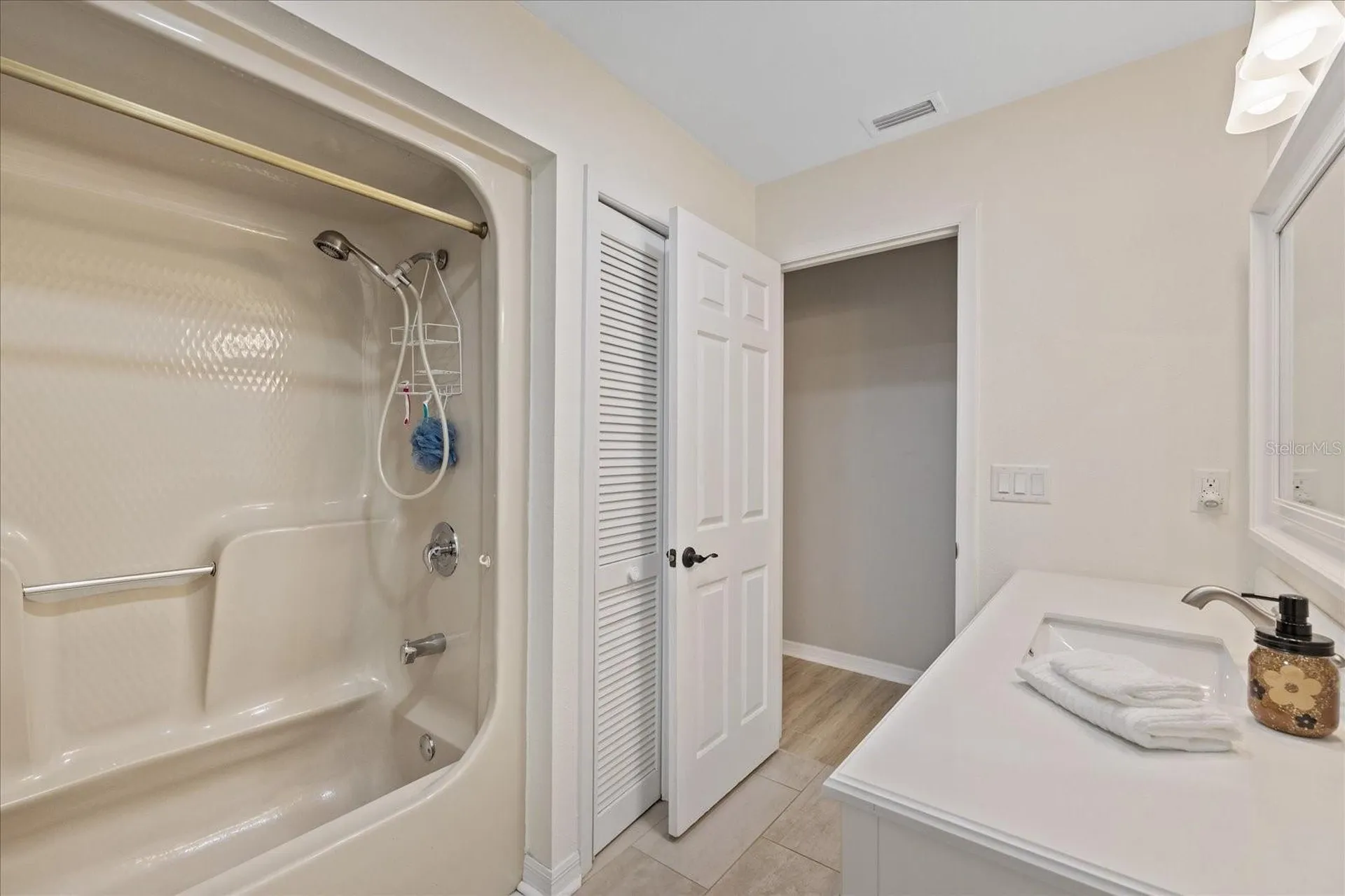 1410 Riverside Drive Tarpon Springs FL 34689