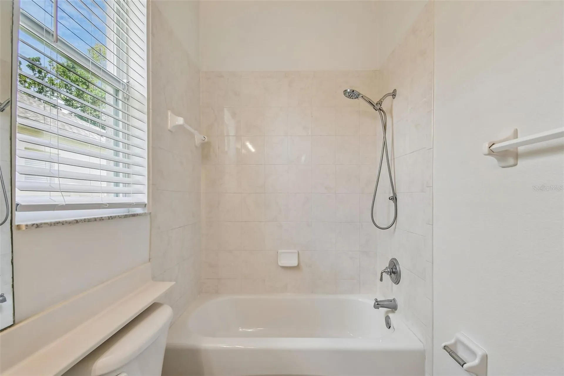 2337 Treymore Drive Orlando FL 32825