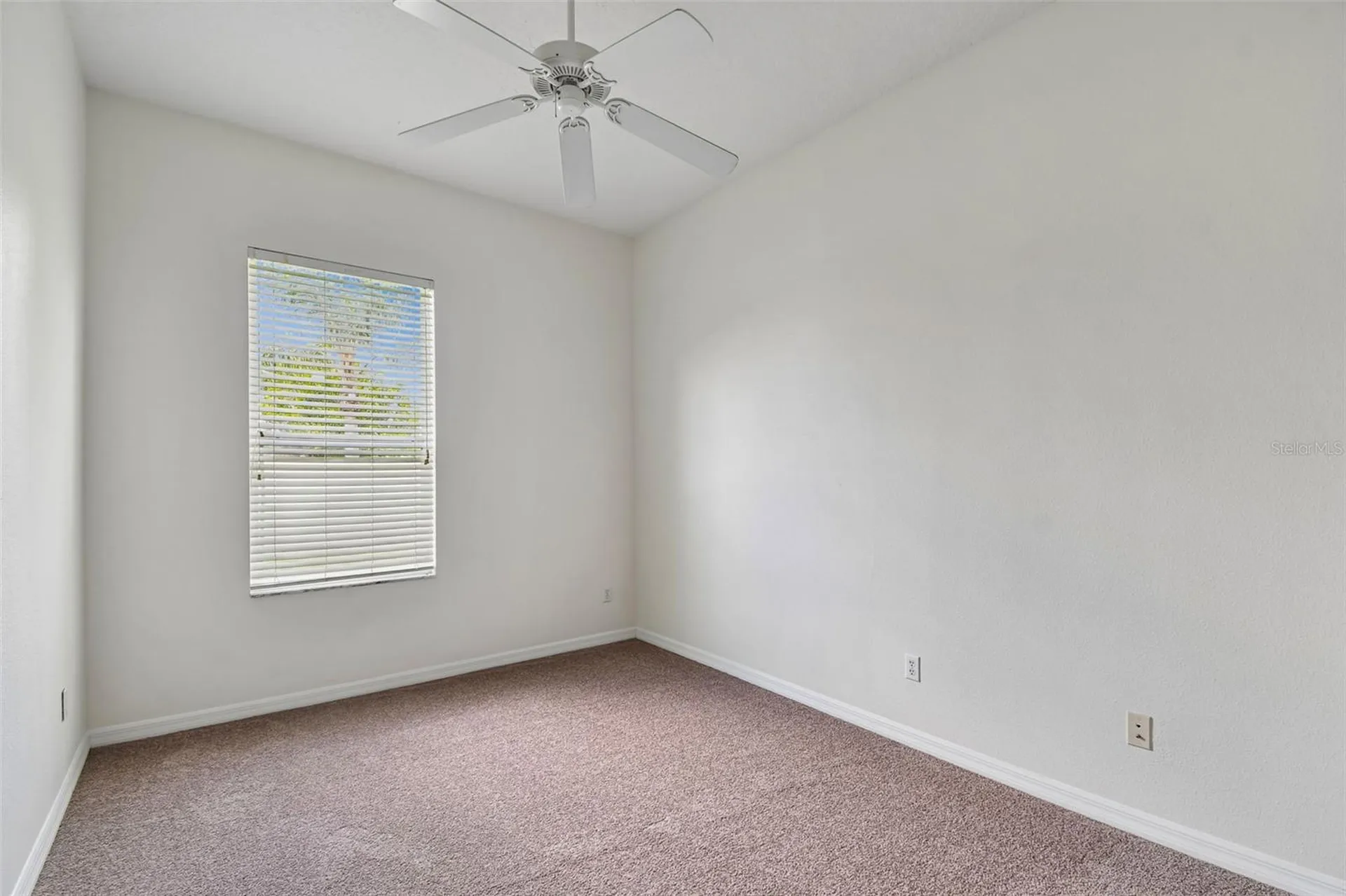 2337 Treymore Drive Orlando FL 32825