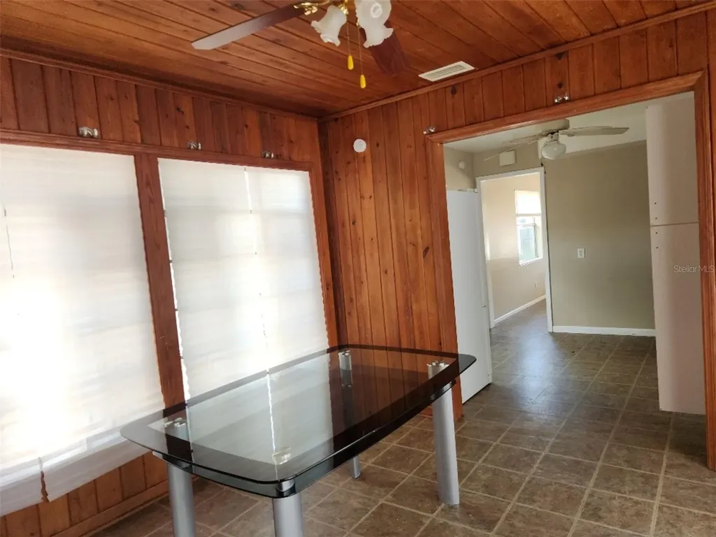 4935 Emerson Avenue S St Petersburg FL 33707
