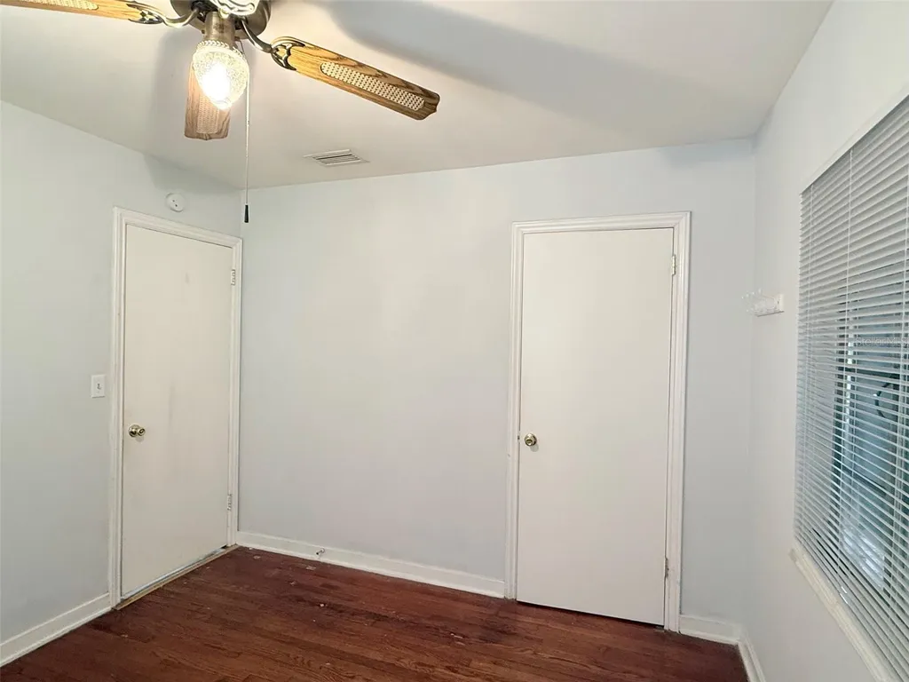 4935 Emerson Avenue S St Petersburg FL 33707