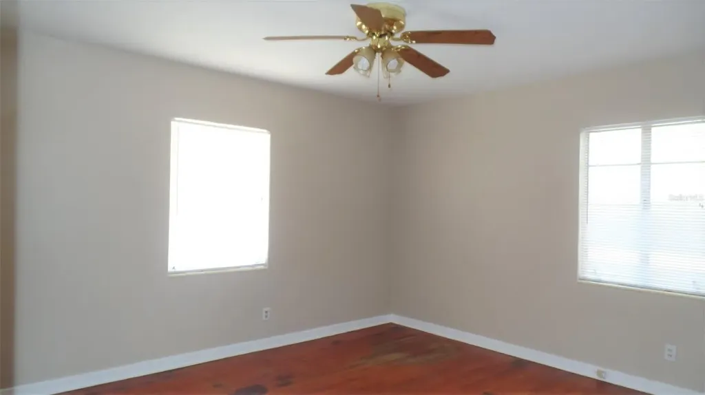 4935 Emerson Avenue S St Petersburg FL 33707