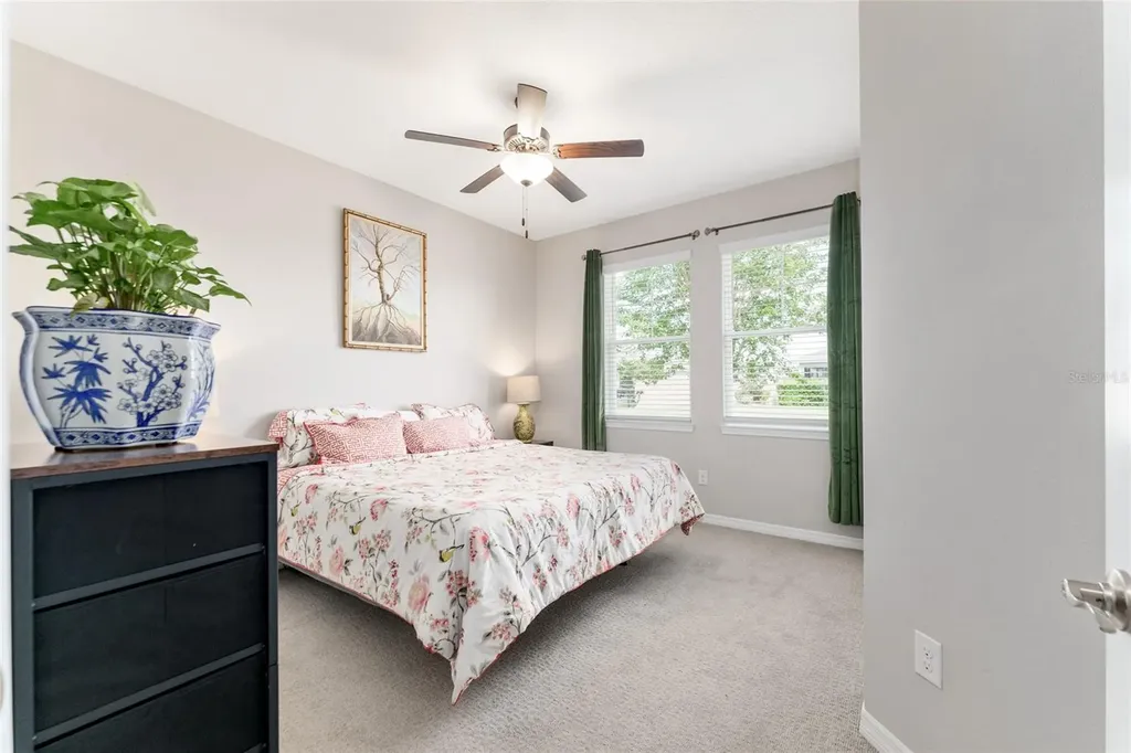 5613 NW 40th Loop Ocala FL 34482
