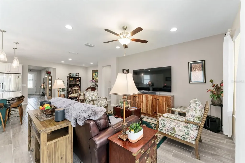 5613 NW 40th Loop Ocala FL 34482