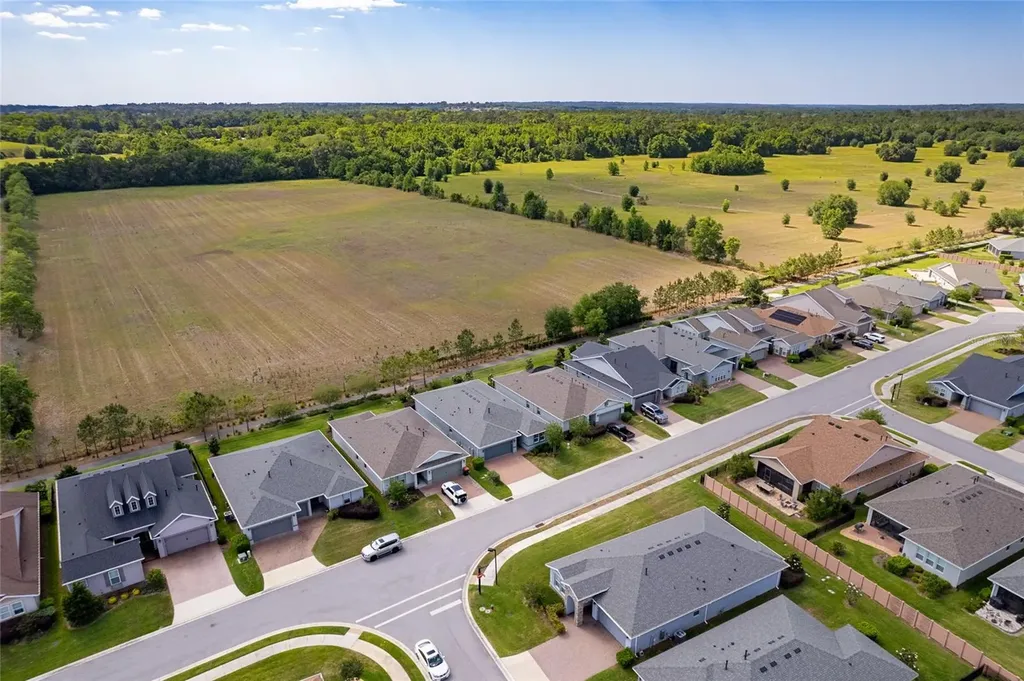 5613 NW 40th Loop Ocala FL 34482