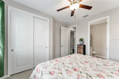 5613 NW 40th Loop Ocala FL 34482