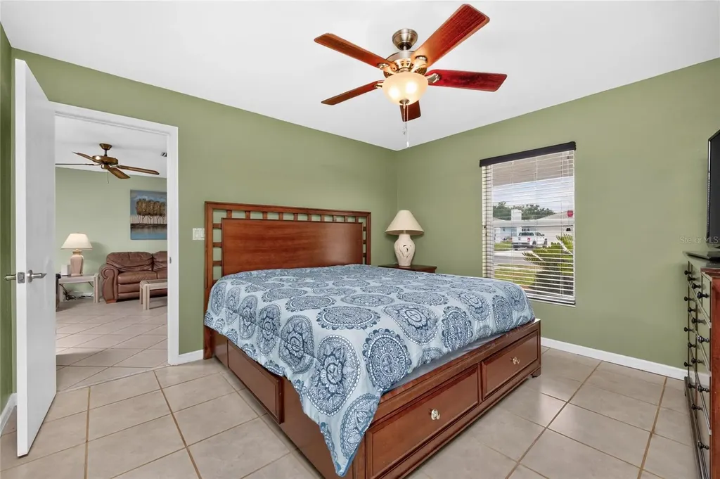 1458 Strada D Argento Venice FL 34292