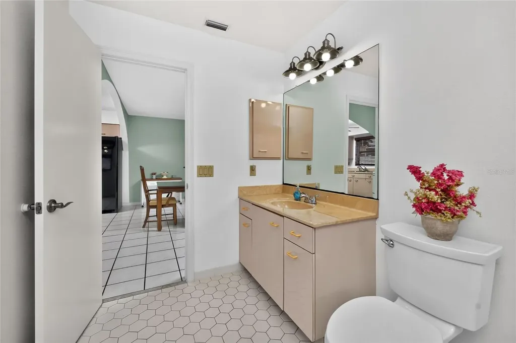1458 Strada D Argento Venice FL 34292