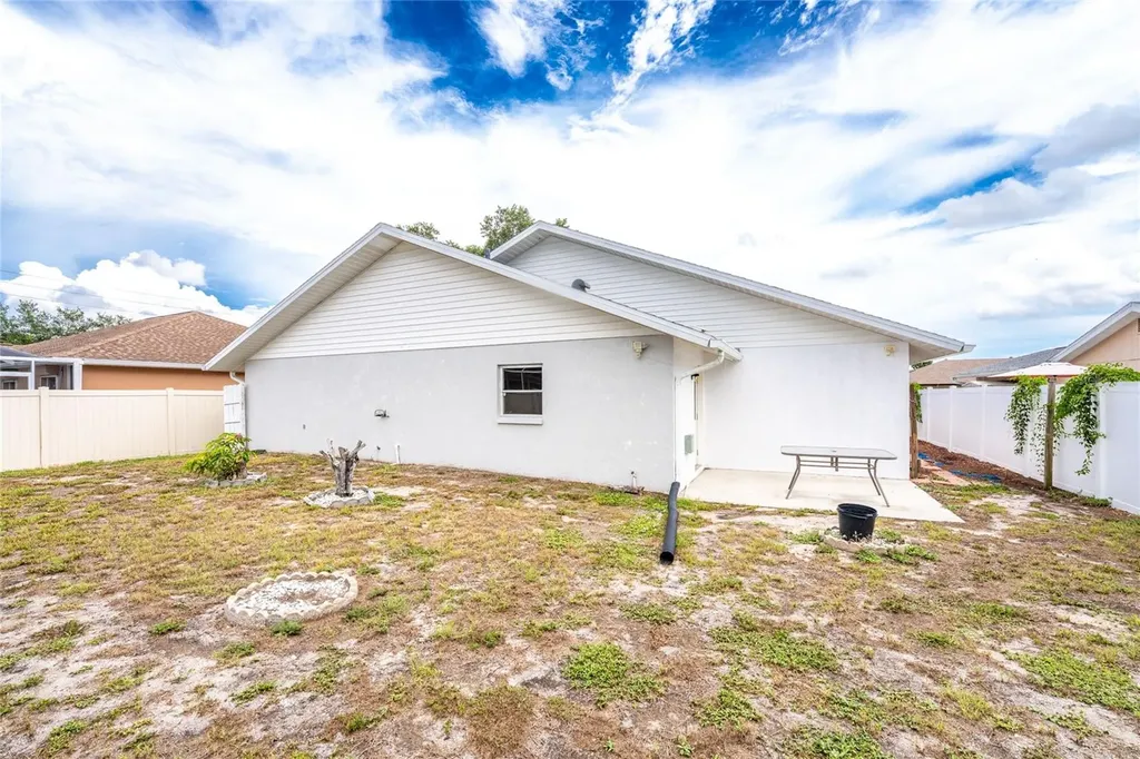 1458 Strada D Argento Venice FL 34292