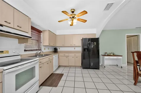 1458 Strada D Argento Venice FL 34292
