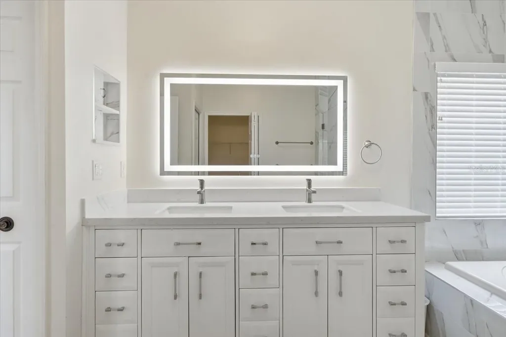 1333 Lindenwood Drive Tarpon Springs FL 34688
