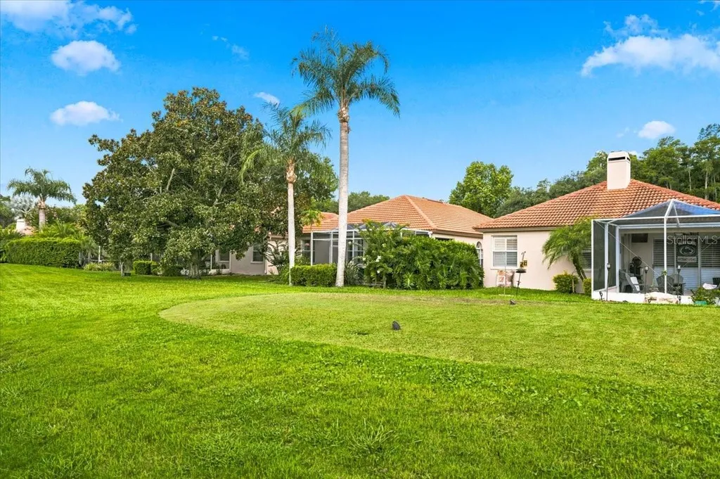 1333 Lindenwood Drive Tarpon Springs FL 34688