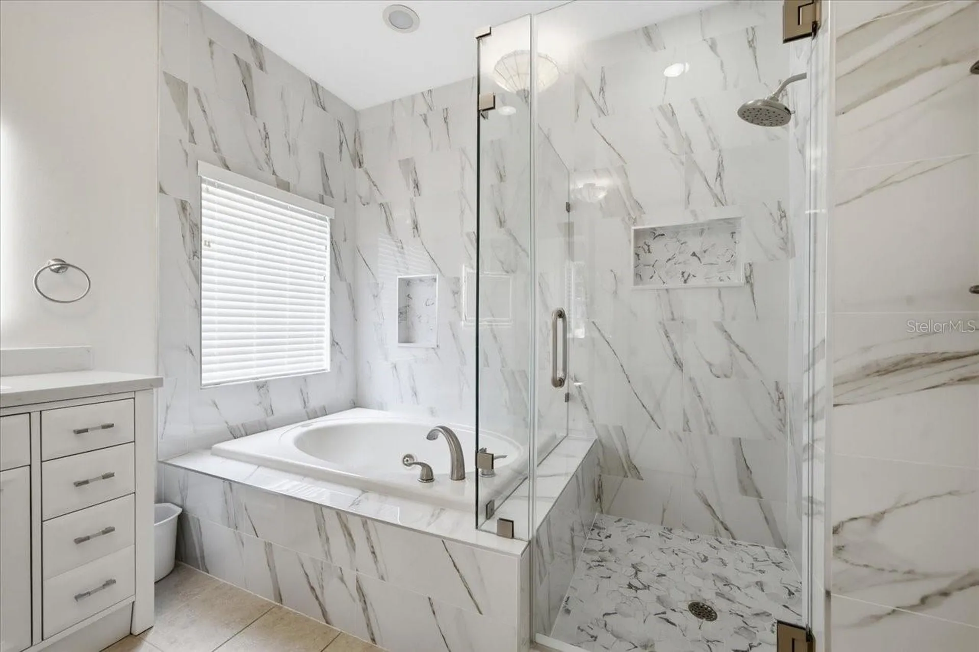 1333 Lindenwood Drive Tarpon Springs FL 34688