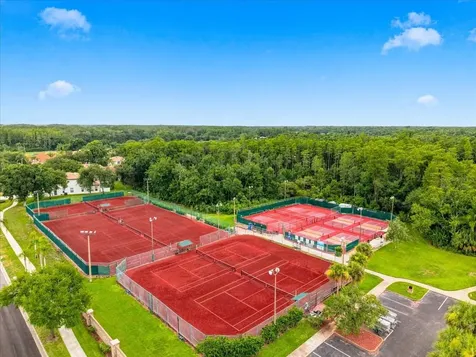 1333 Lindenwood Drive Tarpon Springs FL 34688
