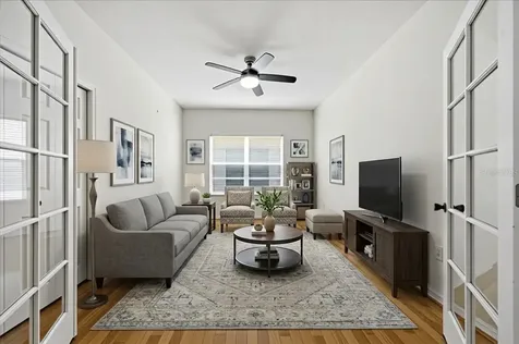 1333 Lindenwood Drive Tarpon Springs FL 34688
