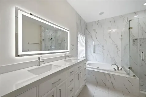 1333 Lindenwood Drive Tarpon Springs FL 34688