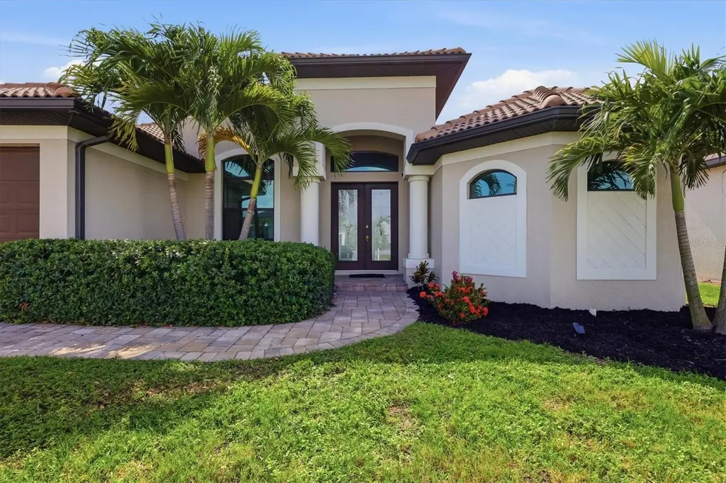 8330 Tracy Circle Port Charlotte FL 33981