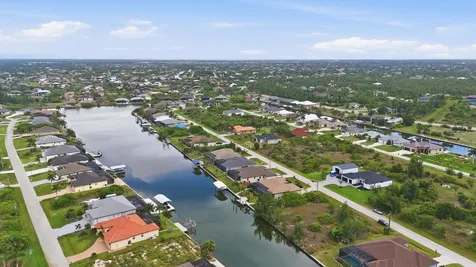8330 Tracy Circle Port Charlotte FL 33981