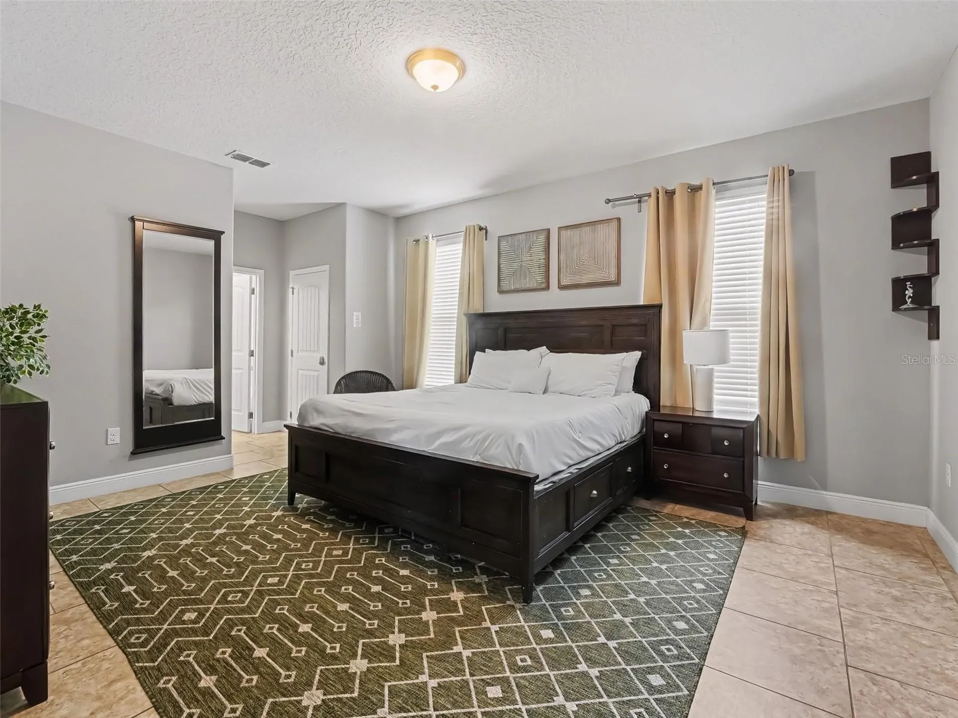 4127 Oak Tree Drive Davenport FL 33837