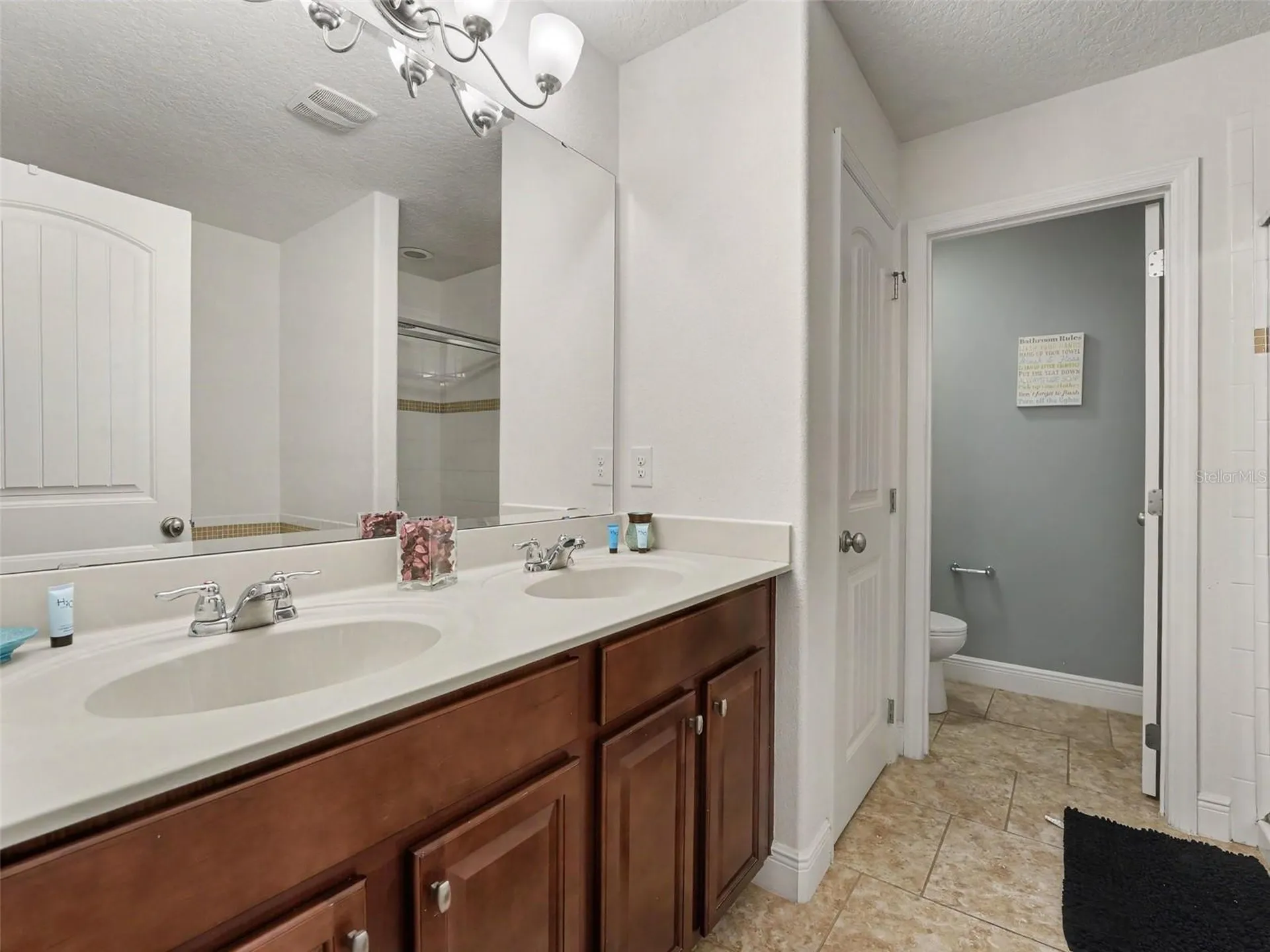 4127 Oak Tree Drive Davenport FL 33837