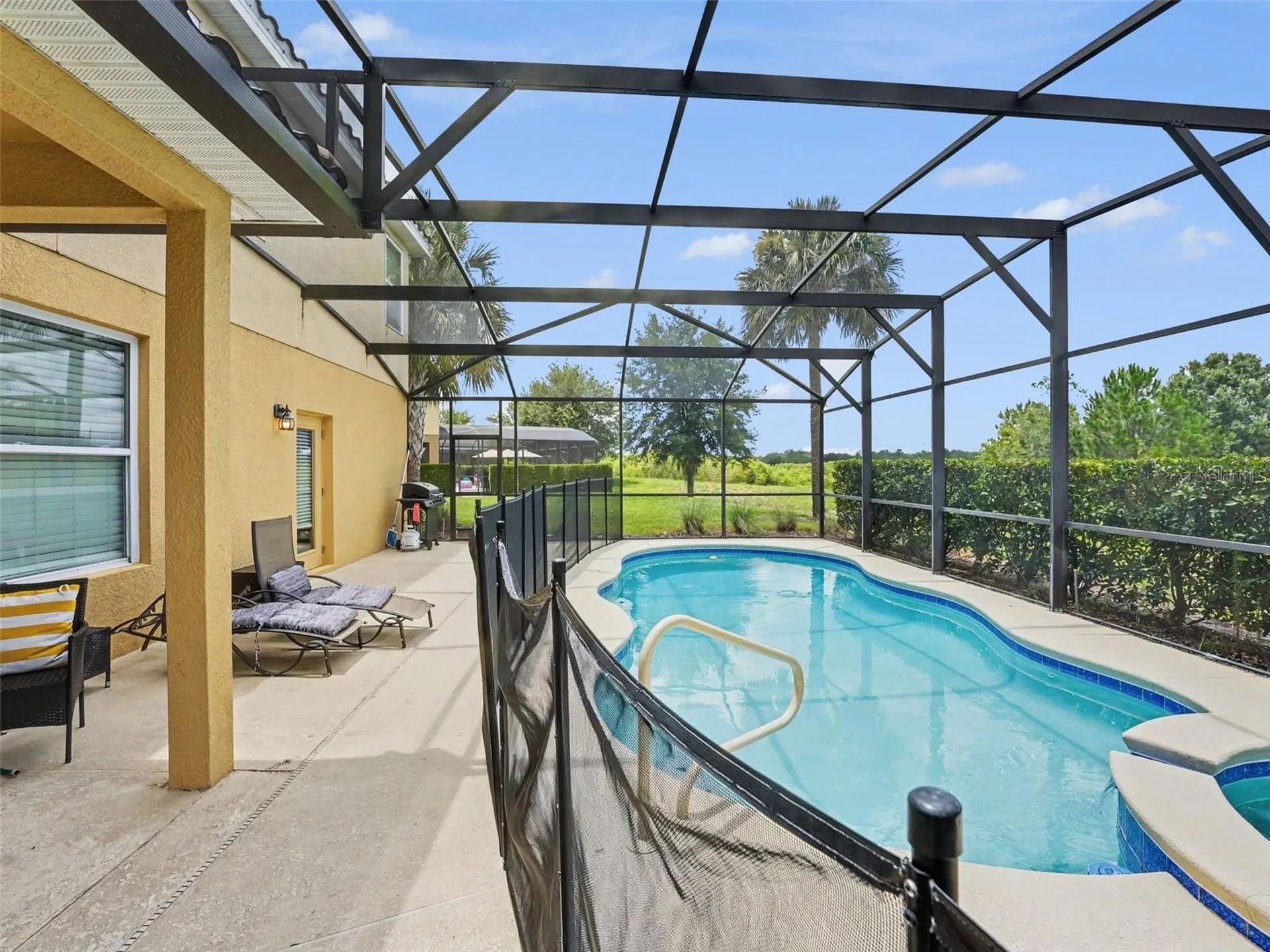 4127 Oak Tree Drive Davenport FL 33837