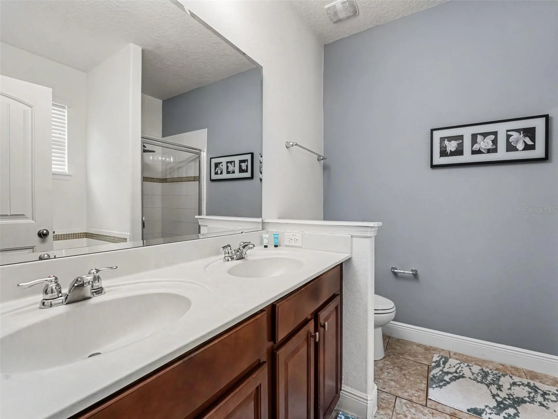 4127 Oak Tree Drive Davenport FL 33837