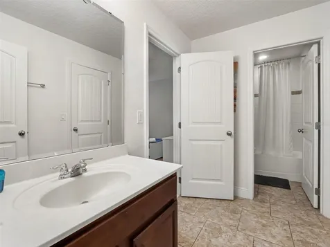 4127 Oak Tree Drive Davenport FL 33837