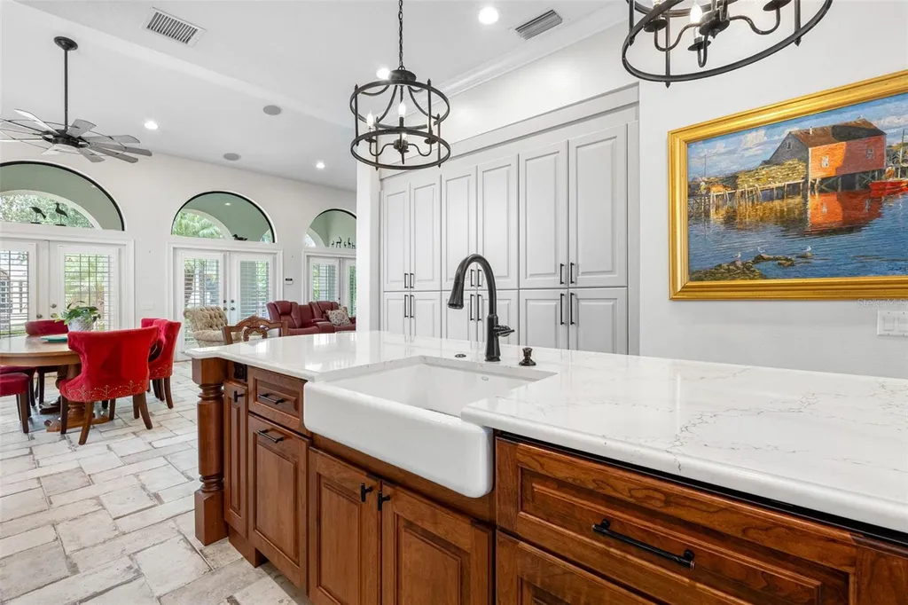 6022 Beacon Shores Street Tampa FL 33616