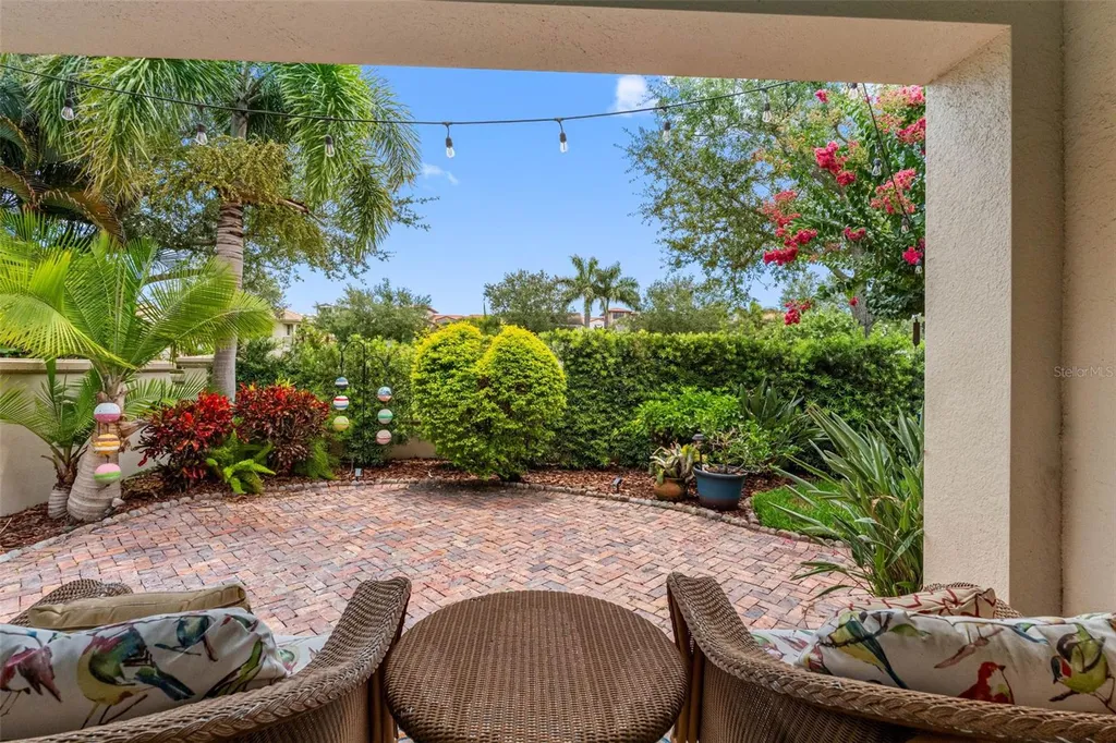 6022 Beacon Shores Street Tampa FL 33616