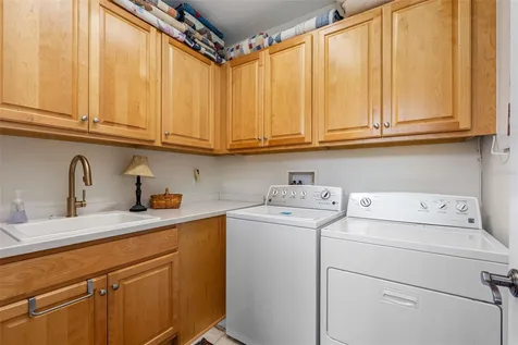 6022 Beacon Shores Street Tampa FL 33616