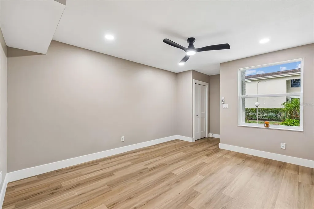 4223 La Palma Court Tampa FL 33611