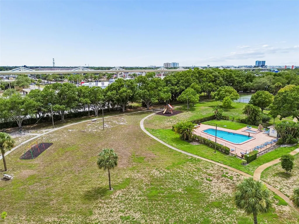 4223 La Palma Court Tampa FL 33611
