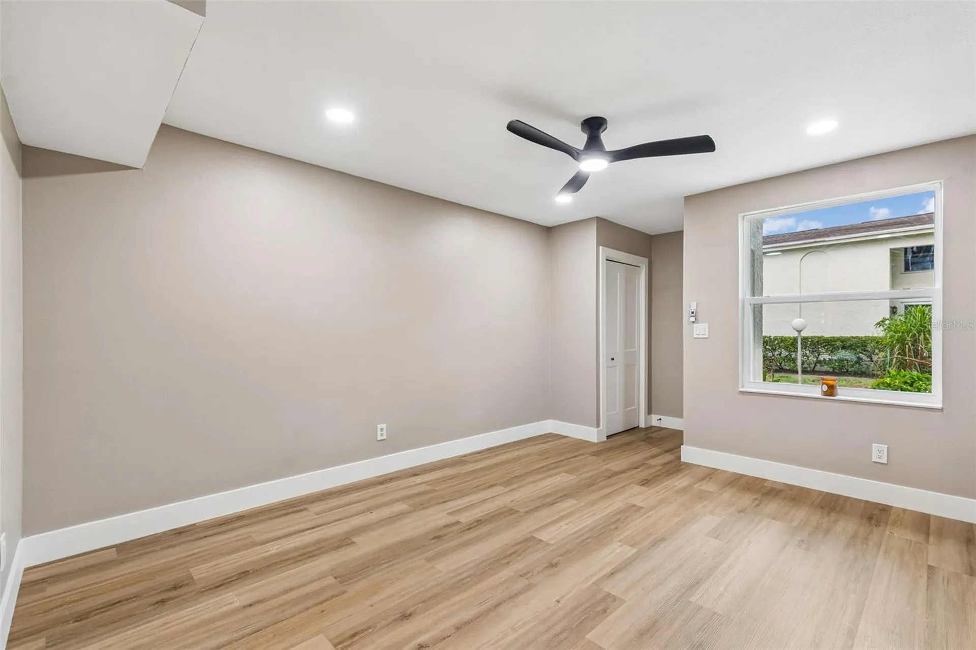 4223 La Palma Court Tampa FL 33611